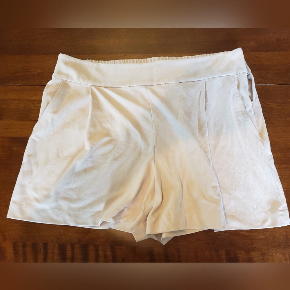 1 State L creme elastic waist band